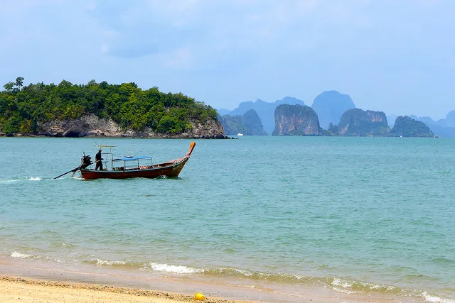 The Ultimate Guide to Island Hopping in Thailand