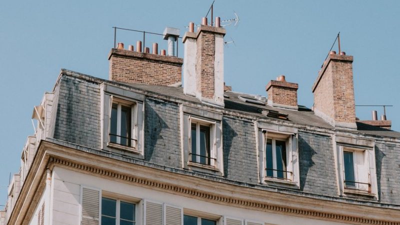 Airbnb Vs Vrbo Lisbon Remote Workers: Airbnb vs VRBO in Lisbon for Remote Workers: Which Is Safer?