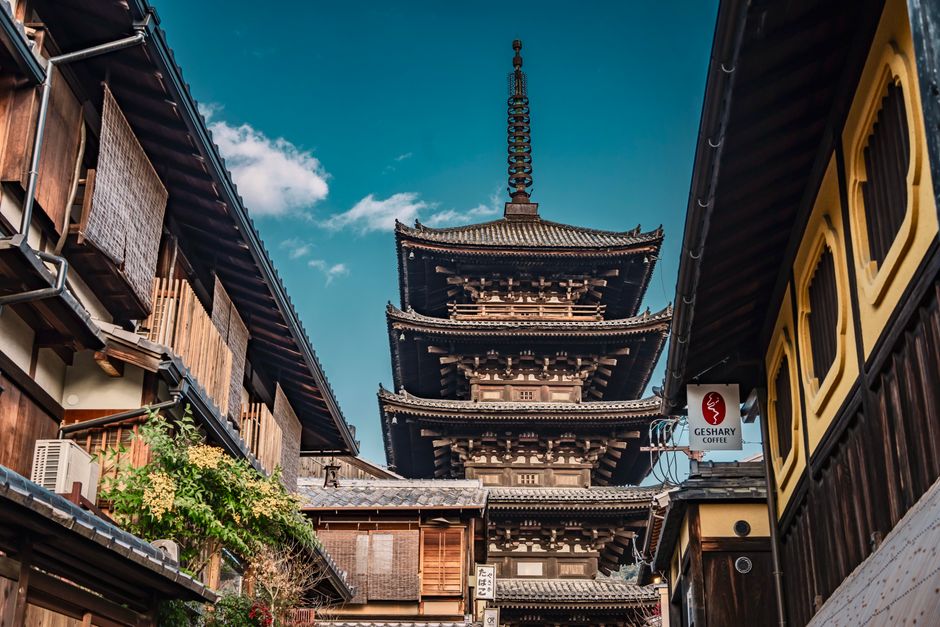 View of Yasaka Pagoda amidst traditional wooden buildings in Kyoto, Japan.