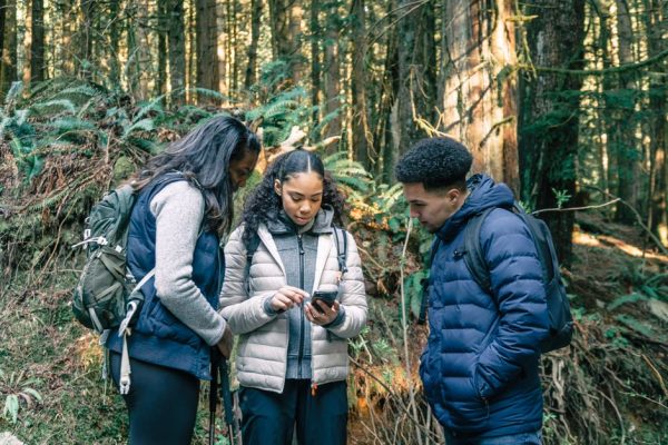 Hiking Guide Oregon: Oregon Hiking Guide: What to Pack, Where to Go, and How to Stay Safe