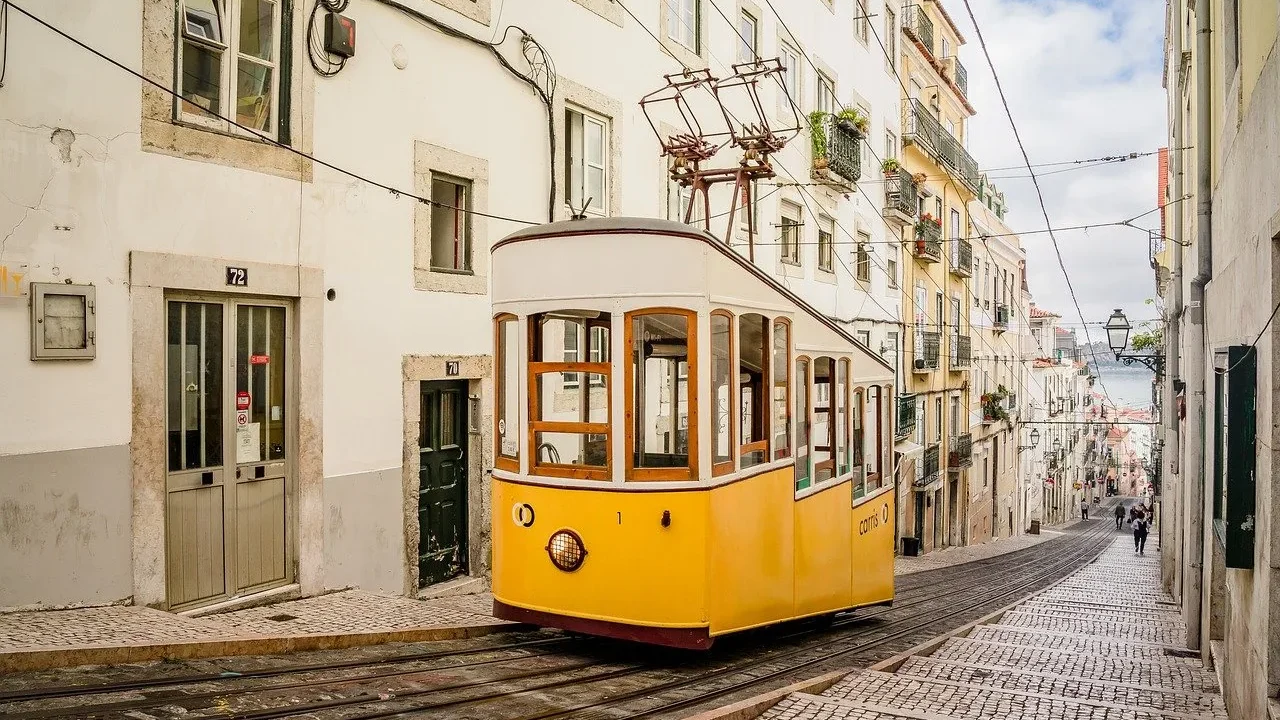 Lisbon Travel Guide