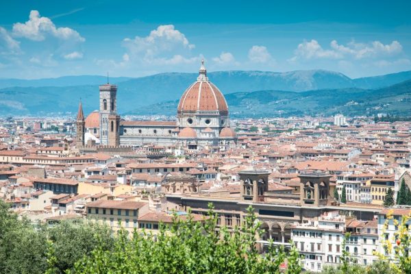 Rome vs Florence for Solo Travelers in 2026: Choose Well